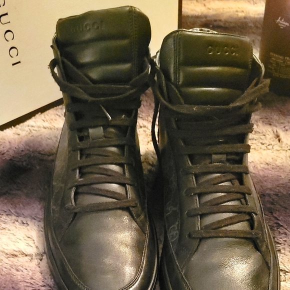 Gucci High-Tops - Picture 2 of 7
